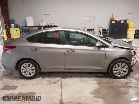 ✅ 2022 Hyundai Accent SE • VIN: 3KPC24A63NE184334 • Лот: 41193590. Опубликован ранее на IAAI с пробегом 32 415 миль. Бесплатный доступ к архиву аукционных продаж из США и подробный отчёт об истории автомобиля на DreamBid. Изображение 13.