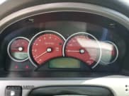 ✅ 2006 Pontiac GTO • VIN: 6G2VX12UX6L820107 • Lot: 74140014. Wystawiony na Copart z przebiegiem 39 449 mil. Bezpłatny archiwum sprzedaży aukcyjnych z USA i szczegółowy raport historii pojazdu na DreamBid. Zdjęcie 9.