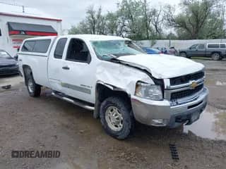 2008 Chevrolet Silverado 2500HD LTZ с VIN 1GCHK29648E162325, выставлен на аукционе IAAI как лот 42260283 с пробегом 203 350 миль миль и . История ставок и продаж доступна на DreamBid. Изображение 1.
