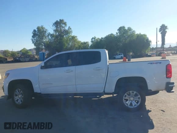 ✅ 2022 Chevrolet Colorado 4WD LT • VIN: 1GCGTCEN4N1302341 • Lot: 43448645. Listed on IAAI with 111,881 mi. Free auction sales archive from the USA and detailed vehicle history report at DreamBid. Image 14.