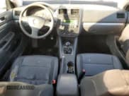 ✅ 2007 Volkswagen Jetta 2.5 • VIN: 3VWRF71KX7M054909 • Лот: 43966165. Опубликован ранее на Copart с пробегом 238 806 миль. Бесплатный доступ к архиву аукционных продаж из США и подробный отчёт об истории автомобиля на DreamBid. Изображение 8.