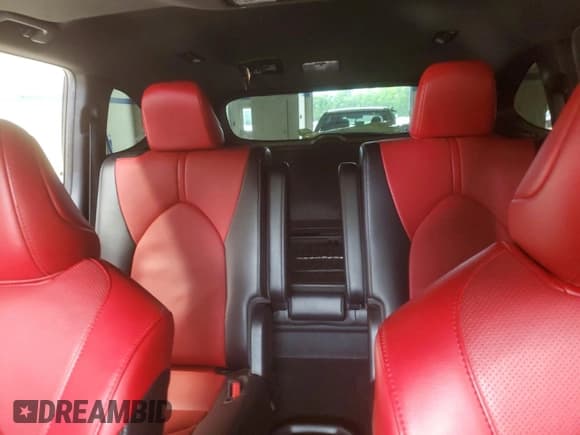 ✅ 2022 Toyota Highlander XSE • VIN: 5TDLZRBH2NS206872 • Lot: 59870635. Listed on Copart with 45,014 mi. Free auction sales archive from the USA and detailed vehicle history report at DreamBid. Image 10.