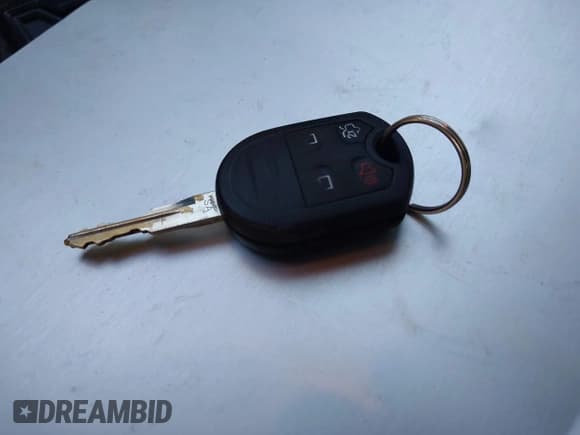 ✅ 2014 Ford Mustang V6 • VIN: 1ZVBP8AM4E5206692 • Лот: 43399827. Опубликован ранее на IAAI с пробегом 149 575 миль. Бесплатный доступ к архиву аукционных продаж из США и подробный отчёт об истории автомобиля на DreamBid. Изображение 11.