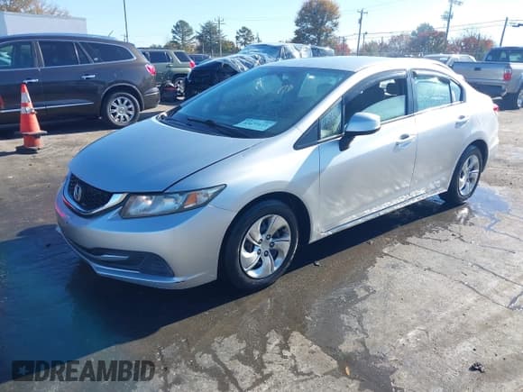 ✅ 2013 Honda Civic LX • VIN: 2HGFB2F54DH593707 • Лот: 43677111. Опубликован ранее на IAAI с пробегом 131 489 миль. Бесплатный доступ к архиву аукционных продаж из США и подробный отчёт об истории автомобиля на DreamBid. Изображение 17.