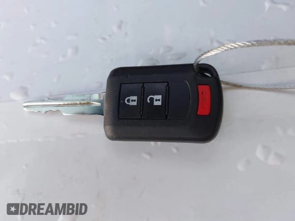 ✅ 2023 Mitsubishi Eclipse Cross LE • VIN: JA4ATVAA1PZ001674 • Лот: 41383553. Опубликован ранее на IAAI с пробегом 34 128 миль. Бесплатный доступ к архиву аукционных продаж из США и подробный отчёт об истории автомобиля на DreamBid. Изображение 11.