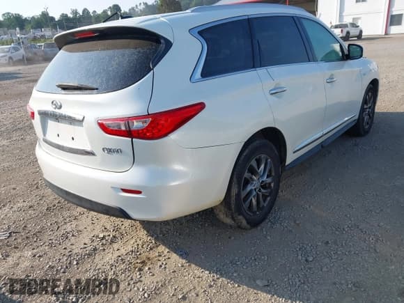 ✅ 2015 Infiniti QX60 • VIN: 5N1AL0MN4FC548037 • Lot: 42445629. Wystawiony na IAAI z przebiegiem 106 072 mil. Bezpłatny archiwum sprzedaży aukcyjnych z USA i szczegółowy raport historii pojazdu na DreamBid. Zdjęcie 4.