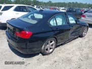 ✅ 2015 BMW 3 Series 328i • VIN: WBA3A5G57FNS84924 • Лот: 42826154. Опубликован ранее на IAAI с пробегом 57 379 миль. Бесплатный доступ к архиву аукционных продаж из США и подробный отчёт об истории автомобиля на DreamBid. Изображение 4.