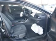 ✅ 2022 Toyota Camry LE • VIN: 4T1C11AK7NU716907 • Lot: 43173006. Wystawiony na IAAI z przebiegiem 56 608 mil. Bezpłatny archiwum sprzedaży aukcyjnych z USA i szczegółowy raport historii pojazdu na DreamBid. Zdjęcie 5.