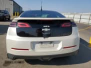 ✅ 2011 Chevrolet Volt • VIN: 1G1RC6E4XBU102245 • Lot: 70693464. Wystawiony na Copart z przebiegiem 180 859 mil. Bezpłatny archiwum sprzedaży aukcyjnych z USA i szczegółowy raport historii pojazdu na DreamBid. Zdjęcie 6.