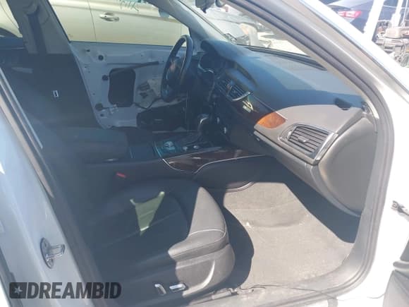 ✅ 2017 Audi A6 Premium Plus • VIN: WAUF2AFC7HN118571 • Lot: 43365668. Listed on IAAI with 122,801 mi. Free auction sales archive from the USA and detailed vehicle history report at DreamBid. Image 5.