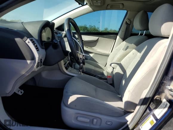 ✅ 2013 Toyota Corolla L • VIN: 5YFBU4EE1DP167035 • Lot: 90752055. Listed on Copart with 279,309 mi. Free auction sales archive from the USA and detailed vehicle history report at DreamBid. Image 7.