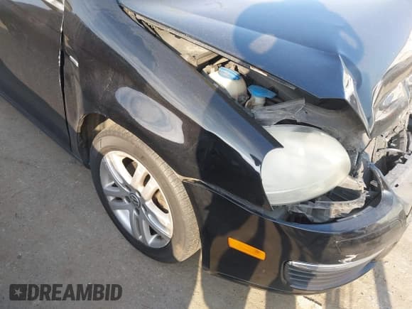 ✅ 2007 Volkswagen Jetta Wolfsburg Edition • VIN: 3VWEF71K17M180297 • Lot: 43038955. Listed on IAAI with 193,408 mi. Free auction sales archive from the USA and detailed vehicle history report at DreamBid. Image 12.