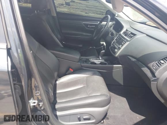 ✅ 2017 Nissan Altima SL • VIN: 1N4AL3AP0HC269804 • Lot: 42747798. Listed on IAAI with 128,777 mi. Free auction sales archive from the USA and detailed vehicle history report at DreamBid. Image 5.