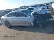 ✅ 2015 Hyundai Genesis 3.8L • VIN: KMHGN4JE1FU090550 • Lot: 43295110. Wystawiony na IAAI z przebiegiem Nie podano. Bezpłatny archiwum sprzedaży aukcyjnych z USA i szczegółowy raport historii pojazdu na DreamBid. Zdjęcie 12.