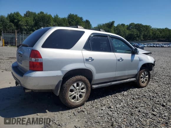 ✅ 2003 Acura MDX Touring • VIN: 2HNYD18673H540557 • Lot: 69266115. Wystawiony na Copart z przebiegiem Nie podano. Bezpłatny archiwum sprzedaży aukcyjnych z USA i szczegółowy raport historii pojazdu na DreamBid. Zdjęcie 3.