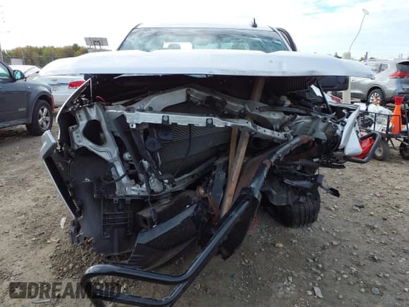 ✅ 2020 Chevrolet Silverado 1500 LT Trail Boss • VIN: 3GCPYFED6LG167999 • Lot: 43439518. Wystawiony na IAAI z przebiegiem Nie podano. Bezpłatny archiwum sprzedaży aukcyjnych z USA i szczegółowy raport historii pojazdu na DreamBid. Zdjęcie 11.