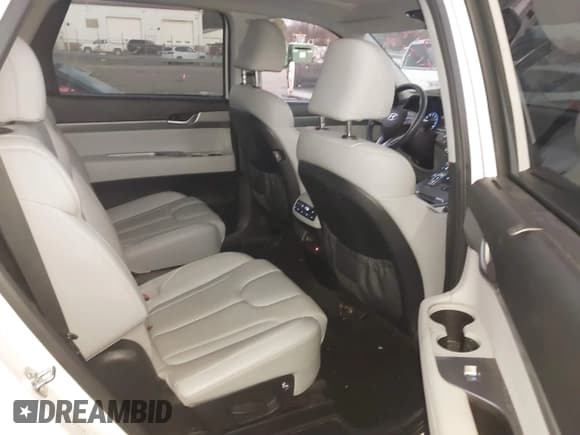 ✅ 2020 Hyundai Palisade SEL • VIN: KM8R44HE9LU122013 • Лот: 41205384. Опубликован ранее на IAAI с пробегом 42 057 миль. Бесплатный доступ к архиву аукционных продаж из США и подробный отчёт об истории автомобиля на DreamBid. Изображение 8.