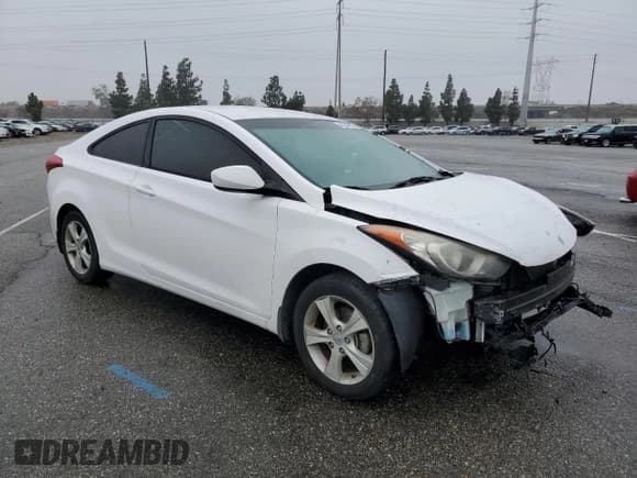 ✅ 2013 Hyundai Elantra GS • VIN: KMHDH6AE1DU013020 • Lot: 44244535. Listed on Copart with 95,248 mi. Free auction sales archive from the USA and detailed vehicle history report at DreamBid. Image 4.