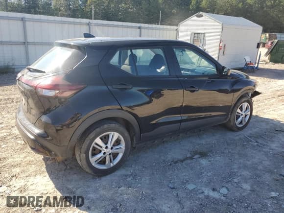 ✅ 2021 Nissan Kicks S • VIN: 3N1CP5BV0ML470247 • Lot: 82189935. Wystawiony na Copart z przebiegiem 86 778 mil. Bezpłatny archiwum sprzedaży aukcyjnych z USA i szczegółowy raport historii pojazdu na DreamBid. Zdjęcie 3.