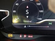 ✅ 2022 GMC Yukon XL Denali • VIN: 1GKS1JKL2NR335108 • Lot: 43364433. Listed on IAAI with 13,723 mi. Free auction sales archive from the USA and detailed vehicle history report at DreamBid. Image 16.