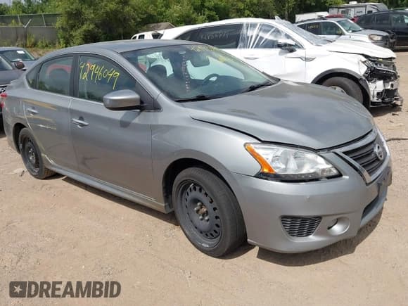 ✅ 2014 Nissan Sentra S • VIN: 3N1AB7AP0EY239499 • Lot: 42946049. Wystawiony na IAAI z przebiegiem 142 985 mil. Bezpłatny archiwum sprzedaży aukcyjnych z USA i szczegółowy raport historii pojazdu na DreamBid. Zdjęcie 1.