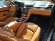 ✅ 2013 Maserati GranTurismo Sport • VIN: ZAM45VLA1D0073223 • Lot: 73426734. Wystawiony na Copart z przebiegiem Nie podano. Bezpłatny archiwum sprzedaży aukcyjnych z USA i szczegółowy raport historii pojazdu na DreamBid. Zdjęcie 8.