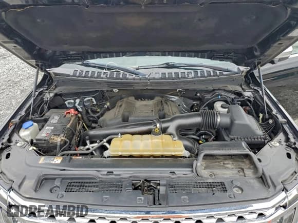 ✅ 2020 Ford Expedition Max Platinum • VIN: 1FMJK1MT3LEA05575 • Lot: 95673585. Wystawiony na Copart z przebiegiem 144 506 mil. Bezpłatny archiwum sprzedaży aukcyjnych z USA i szczegółowy raport historii pojazdu na DreamBid. Zdjęcie 12.