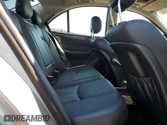 ✅ 2005 Mercedes-Benz C 320 • VIN: WDBRF84J05F664759 • Лот: 56924864. Опубликован ранее на Copart с пробегом 99 694 миль. Бесплатный доступ к архиву аукционных продаж из США и подробный отчёт об истории автомобиля на DreamBid. Изображение 10.