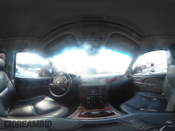 ✅ 2013 Chevrolet Tahoe LTZ • VIN: 1GNSCCE0XDR101839 • Lot: 42849954. Listed on IAAI with 216,647 mi. Free auction sales archive from the USA and detailed vehicle history report at DreamBid. Image 18.