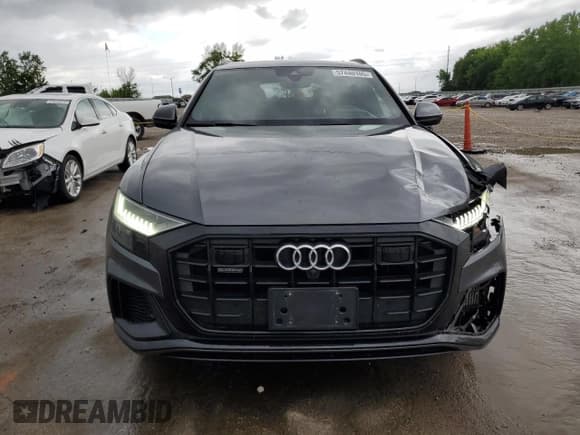 ✅ 2020 Audi Q8 Prestige • VIN: WA1FVAF1XLD003867 • Lot: 57440105. Listed on Copart with 86,371 mi. Free auction sales archive from the USA and detailed vehicle history report at DreamBid. Image 5.