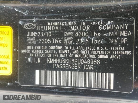 ✅ 2011 Hyundai Genesis Coupe Grand Touring • VIN: KMHHU6KH8BU043988 • Lot: 42126418. Wystawiony na IAAI z przebiegiem 240 904 mil. Bezpłatny archiwum sprzedaży aukcyjnych z USA i szczegółowy raport historii pojazdu na DreamBid. Zdjęcie 9.