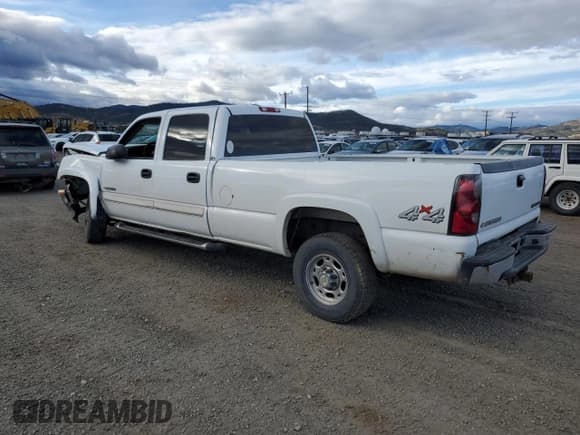 ✅ 2004 Chevrolet Silverado 2500HD LT3 • VIN: 1GCHK23G34F146882 • Лот: 78837734. Опубликован ранее на Copart с пробегом Не указан. Бесплатный доступ к архиву аукционных продаж из США и подробный отчёт об истории автомобиля на DreamBid. Изображение 2.