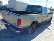 ✅ 2000 Ford F-250 XL • VIN: 1FTNW20F0YEB24885 • Lot: 41831781. Wystawiony na IAAI z przebiegiem 260 679 mil. Bezpłatny archiwum sprzedaży aukcyjnych z USA i szczegółowy raport historii pojazdu na DreamBid. Zdjęcie 4.