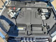 ✅ 2018 Audi Q7 Prestige • VIN: WA1VAAF71JD021943 • Lot: 89848955. Wystawiony na Copart z przebiegiem 75 918 mil. Bezpłatny archiwum sprzedaży aukcyjnych z USA i szczegółowy raport historii pojazdu na DreamBid. Zdjęcie 12.