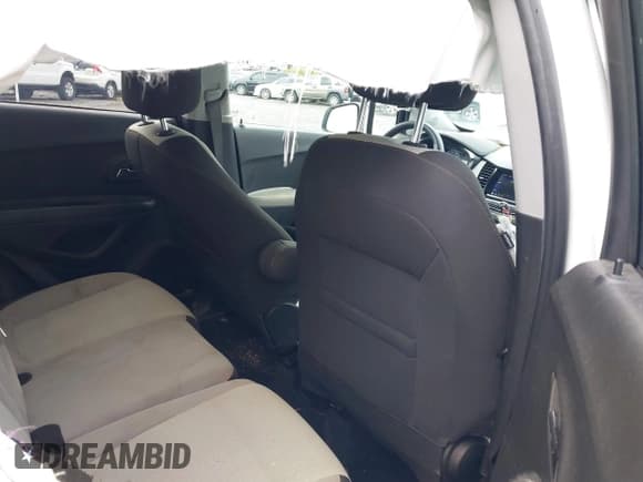 ✅ 2022 Chevrolet Trax LS • VIN: KL7CJNSM2NB513931 • Lot: 42493371. Listed on IAAI with 42,498 mi. Free auction sales archive from the USA and detailed vehicle history report at DreamBid. Image 8.