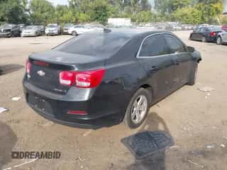 2015 Chevrolet Malibu LS z VIN 1G11B5SL1FF253247, wystawiony jako IAAI lot #43256437 z przebiegiem 180 086 mil mil oraz . Historia ofert i sprzedaży dostępna na DreamBid. Obrazek 4.