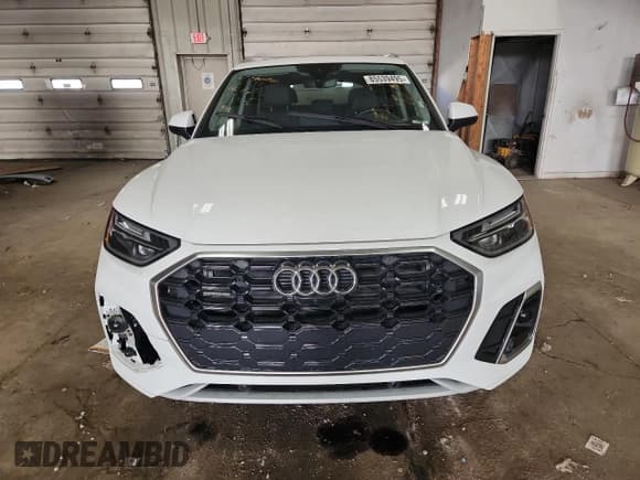 ✅ 2024 Audi Q5 S line Premium Plus • VIN: WA1EAAFY9R2134300 • Lot: 85539495. Listed on Copart with 22,602 mi. Free auction sales archive from the USA and detailed vehicle history report at DreamBid. Image 5.