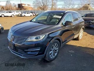 ✅ 2015 Lincoln MKC • VIN: 5LMCJ2A93FUJ07184 • Lot: 96454325. Listed on Copart with 213,246 mi. Free auction sales archive from the USA and detailed vehicle history report at DreamBid. Image 1.