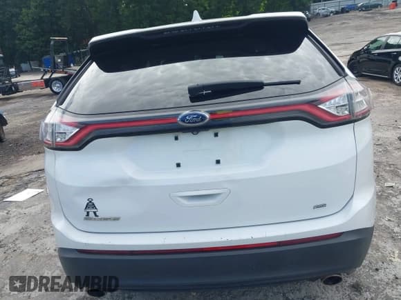 ✅ 2015 Ford Edge SE • VIN: 2FMTK4G83FBB36894 • Lot: 42512265. Wystawiony na IAAI z przebiegiem 199 975 mil. Bezpłatny archiwum sprzedaży aukcyjnych z USA i szczegółowy raport historii pojazdu na DreamBid. Zdjęcie 16.