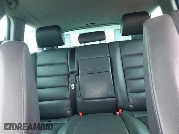 ✅ 2009 Volkswagen Touareg VR6 • VIN: WVGBE77L99D012801 • Lot: 46179535. Listed on Copart with 215,784 mi. Free auction sales archive from the USA and detailed vehicle history report at DreamBid. Image 10.