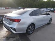 ✅ 2020 Kia Forte LXS • VIN: 3KPF24ADXLE215524 • Лот: 43098378. Опубликован ранее на IAAI с пробегом 125 509 миль. Бесплатный доступ к архиву аукционных продаж из США и подробный отчёт об истории автомобиля на DreamBid. Изображение 4.