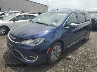 ✅ 2020 Chrysler Pacifica Hybrid Limited • VIN: 2C4RC1N71LR105540 • Lot: 62306315. Listed on Copart with 64,156 mi. Free auction sales archive from the USA and detailed vehicle history report at DreamBid. Image 1.
