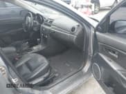 ✅ 2007 Mazda 3 S Touring • VIN: JM1BK344771675981 • Lot: 42620513. Wystawiony na IAAI z przebiegiem 150 692 mil. Bezpłatny archiwum sprzedaży aukcyjnych z USA i szczegółowy raport historii pojazdu na DreamBid. Zdjęcie 5.