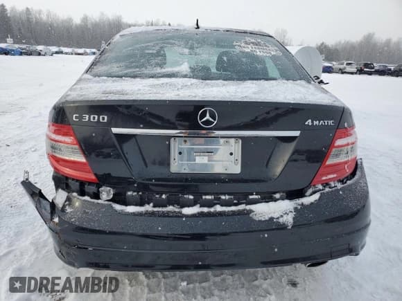✅ 2011 Mercedes-Benz C 300 Sport • VIN: WDDGF8BB6BF572142 • Lot: 87916275. Listed on Copart with 153,025 mi. Free auction sales archive from the USA and detailed vehicle history report at DreamBid. Image 6.