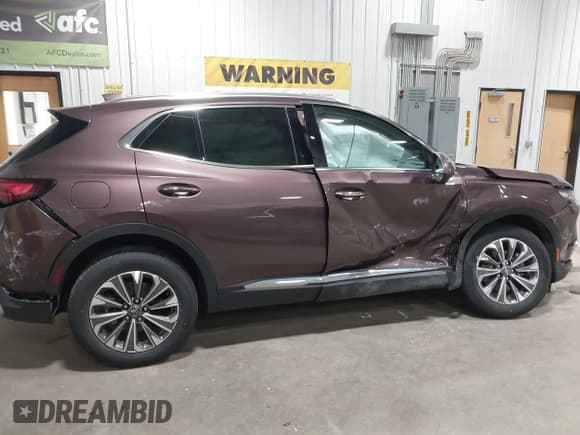 ✅ 2025 Buick Envision Preferred • VIN: LRBFZKE46SD014907 • Lot: 42587323. Listed on IAAI with 942 mi. Free auction sales archive from the USA and detailed vehicle history report at DreamBid. Image 13.