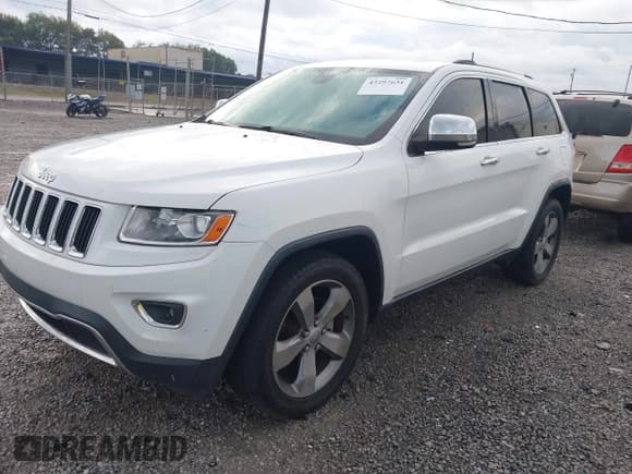 ✅ 2014 Jeep Grand Cherokee Limited • VIN: 1C4RJEBT0EC472732 • Lot: 43297631. Listed on IAAI with 170,965 mi. Free auction sales archive from the USA and detailed vehicle history report at DreamBid. Image 2.