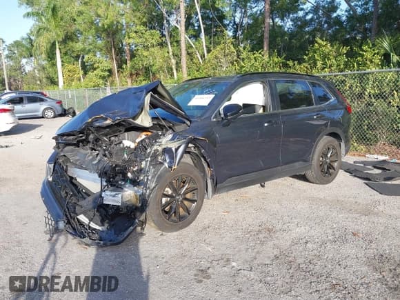 ✅ 2024 Honda CR-V Sport-L • VIN: 7FARS5H80RE020146 • Лот: 41566333. Опубликован ранее на IAAI с пробегом 12 603 миль. Бесплатный доступ к архиву аукционных продаж из США и подробный отчёт об истории автомобиля на DreamBid. Изображение 2.