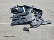 ✅ 2024 Rivian R1S Adventure • VIN: 7PDSGBBA3RN038417 • Лот: 60934775. Опубликован ранее на Copart с пробегом 22 772 миль. Бесплатный доступ к архиву аукционных продаж из США и подробный отчёт об истории автомобиля на DreamBid. Изображение 13.