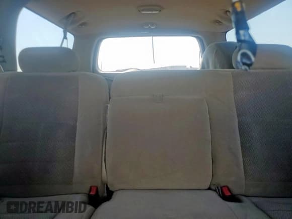 ✅ 2004 Ford Excursion Special Serv • VIN: 1FMNU41L74EB33742 • Lot: 69139155. Wystawiony na Copart z przebiegiem 211 247 mil. Bezpłatny archiwum sprzedaży aukcyjnych z USA i szczegółowy raport historii pojazdu na DreamBid. Zdjęcie 10.