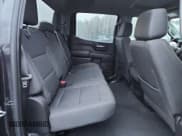 ✅ 2022 Chevrolet Silverado 1500 Custom Trail Boss • VIN: 3GCPDCEK5NG566222 • Lot: 85737375. Wystawiony na Copart z przebiegiem 21 335 mil. Bezpłatny archiwum sprzedaży aukcyjnych z USA i szczegółowy raport historii pojazdu na DreamBid. Zdjęcie 10.